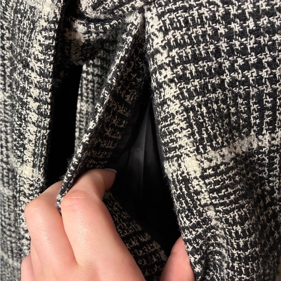 Women’s Guess Asymmetrical Mid-Length Dress Trench Coat - Picture 5 of 5